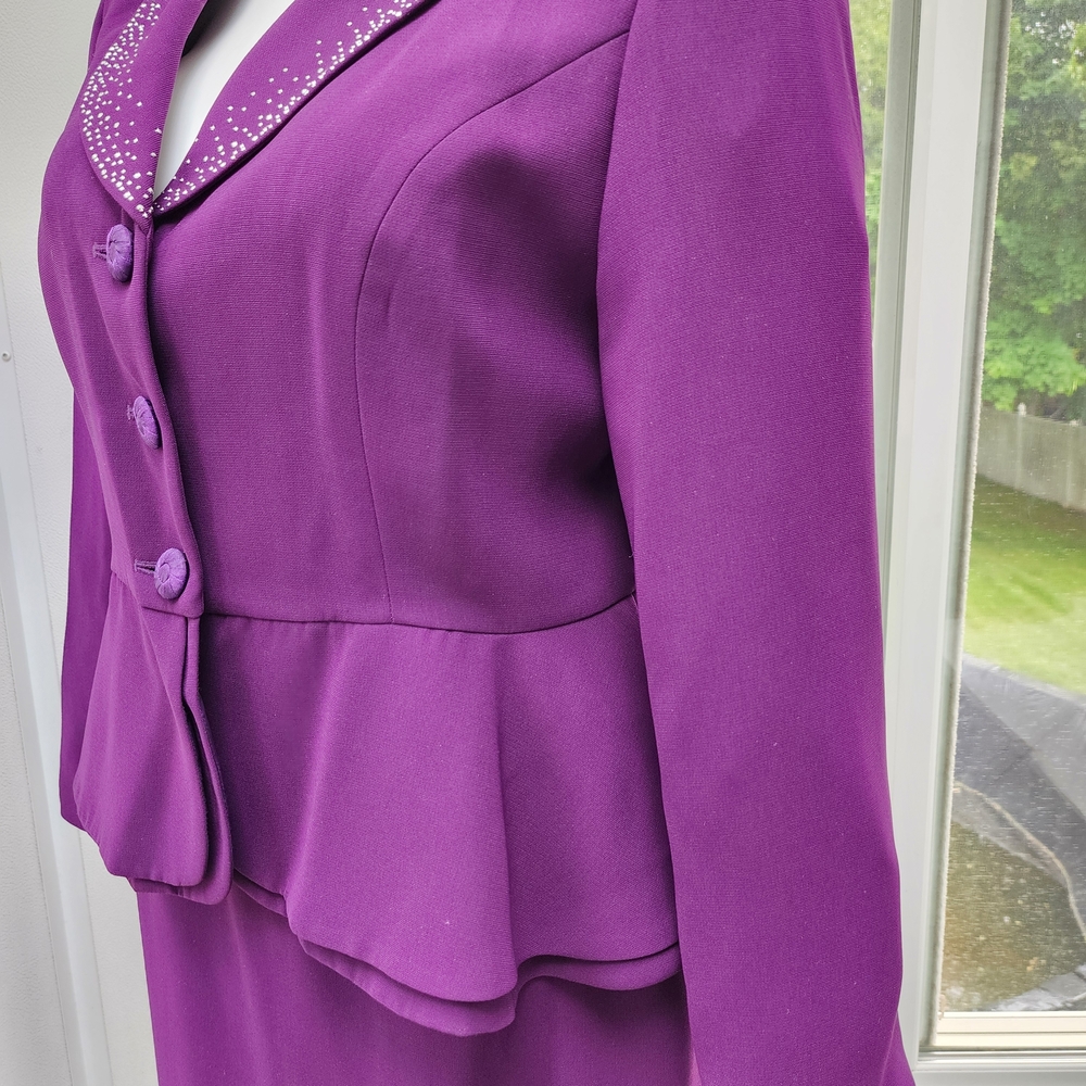 EY Signature Plum Peplum Sequience Studded Blazer & Long Skirt Suit Set - Picture 9 of 16